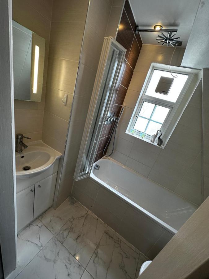 One Bedroom Flat In Chelsea Londres Exterior foto